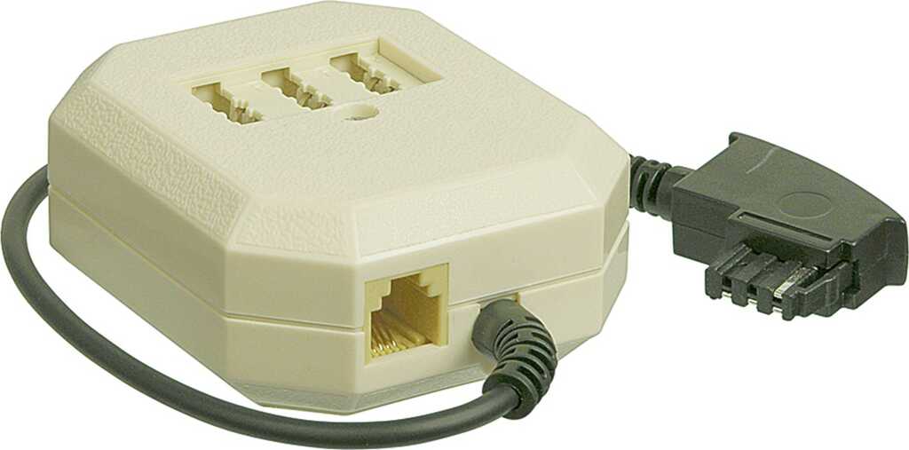 0&period;2m goobay Verl&auml;ngerungsbox&comma; TAE-F Stecker &gt; 3x TAE N&sol;F&sol;F