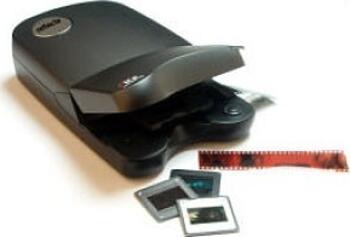 Reflecta CrystalScan 7200 &plus; ICE  Scanner f&uuml;r Dias &amp; Filme 